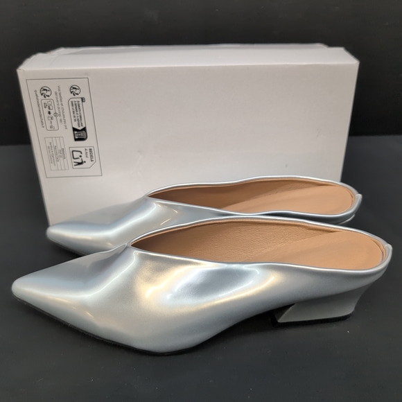 Women's Pointed Toe Low Block Heel Slip On Mules Shoes 9.5 Silver - Picture 3 of 12